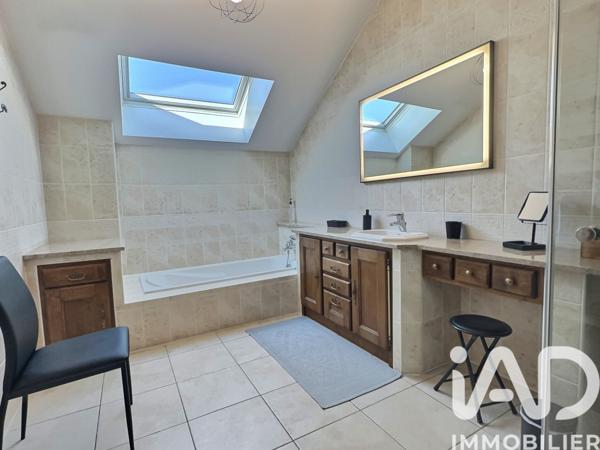 Maison à vendre 8 pièces 269,46 m² Hayange
