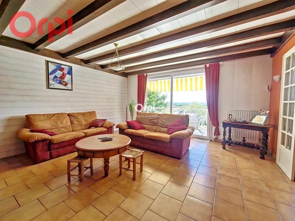Maison à vendre    6 pièces •  Creuzier-le-Vieux