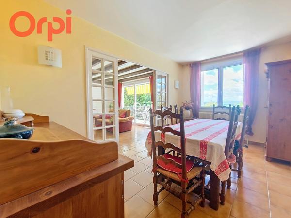 Maison à vendre    6 pièces •  Creuzier-le-Vieux