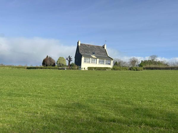 Le Folgoët (29260) Néo-bretonne sur sous-sol complet