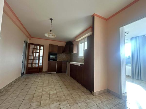 Le Folgoët (29260) Néo-bretonne sur sous-sol complet