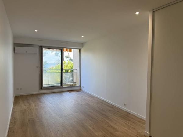 studio avec grand balcon vue mer Arcachon Moulleau première ligne