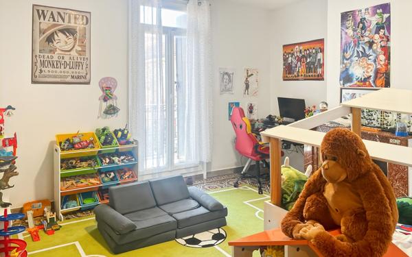 Maison à vendre    7 pièces •  Marseillan