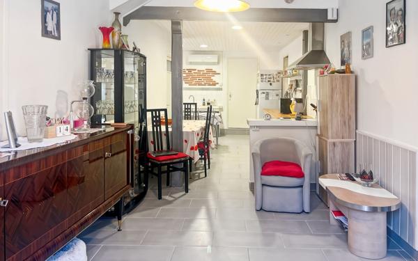 Maison à vendre    7 pièces •  Marseillan