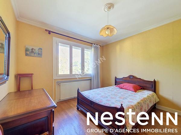 Maison 5 pièces à vendre à Chassieu - Potentiel à rénover