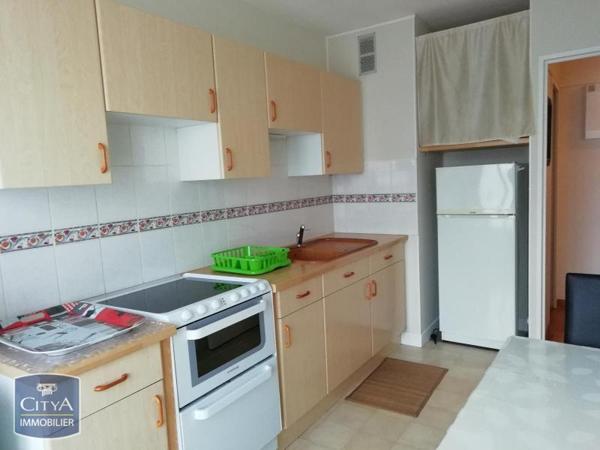 Appartement à louer 1 pièce 34.1m²