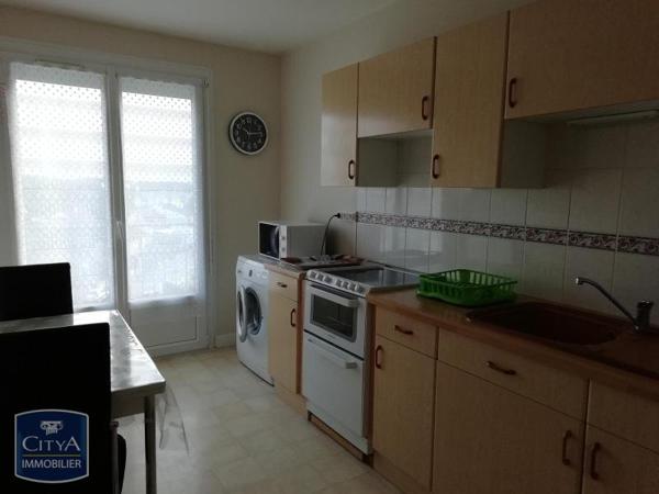 Appartement à louer 1 pièce 34.1m²