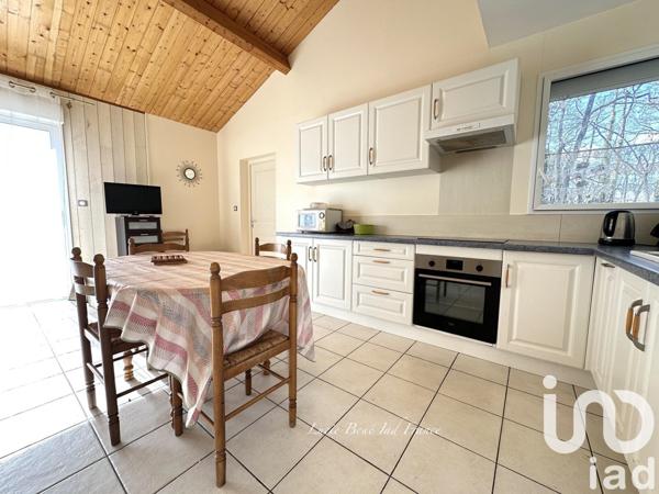 Gîte 14 pièces de 320 m² à Chaumes-en-Retz (44320)