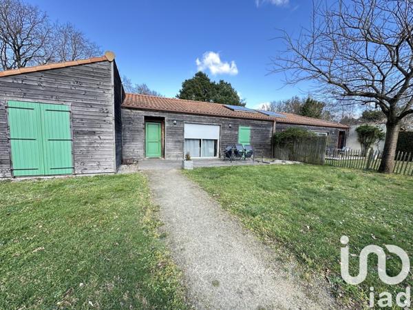 Gîte 14 pièces de 320 m² à Chaumes-en-Retz (44320)