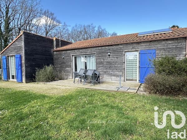 Gîte 14 pièces de 320 m² à Chaumes-en-Retz (44320)