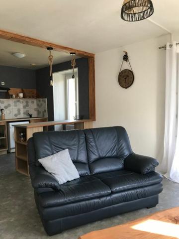 Appartement à louer    2 pièces •  Dax