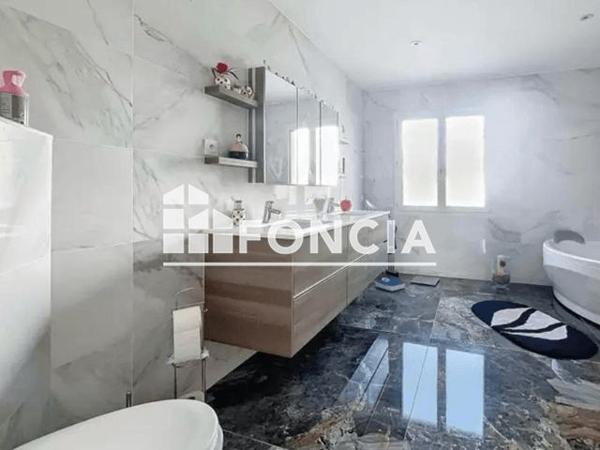 À vendre Maison 5 pièces 224 m² - Corquilleroy 45120