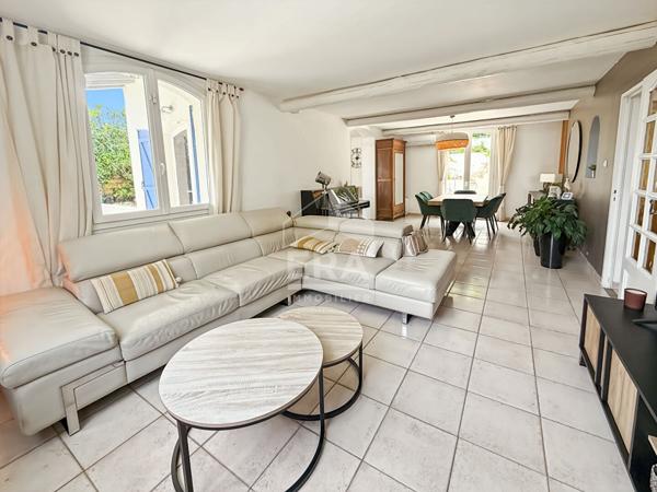 EXCLUSIVITE - LES PENNES MIRABEAU - EXCLUSIVITE - Maison T4 de 137m2 sur 512m2 de parcelle avec piscine