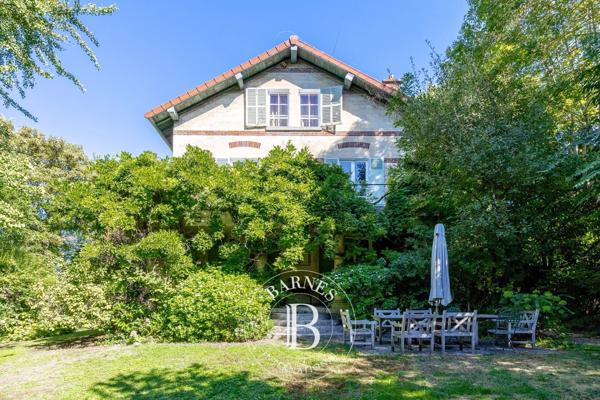 Sèvres, Maison 6 Chambres -  240 m² à vendre