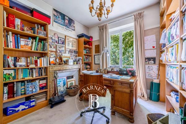 Sèvres, Maison 6 Chambres -  240 m² à vendre