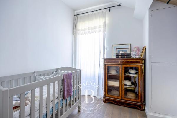 Sèvres, Maison 6 Chambres -  240 m² à vendre