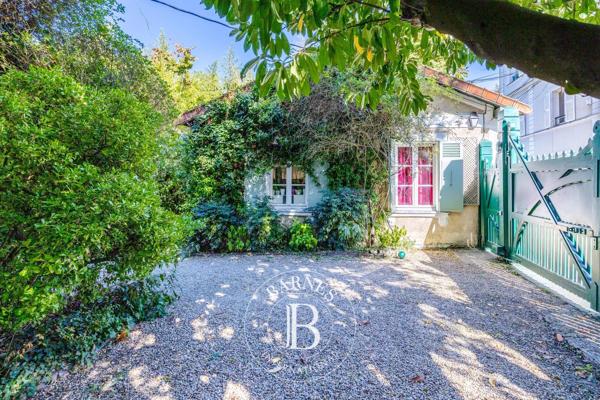 Sèvres, Maison 6 Chambres -  240 m² à vendre