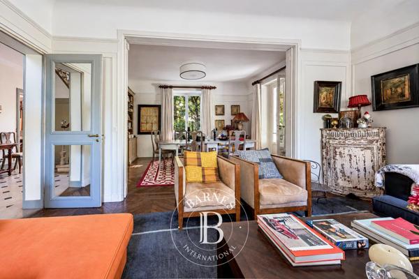 Sèvres, Maison 6 Chambres -  240 m² à vendre