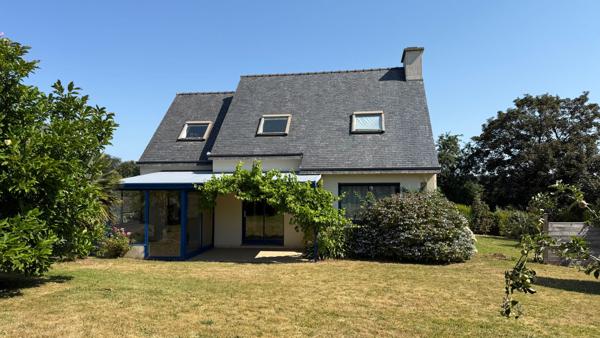 Maison 90 m2 - véranda - terrain de 1100m2 - GUILERS