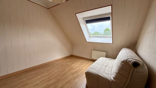Maison 90 m2 - véranda - terrain de 1100m2 - GUILERS