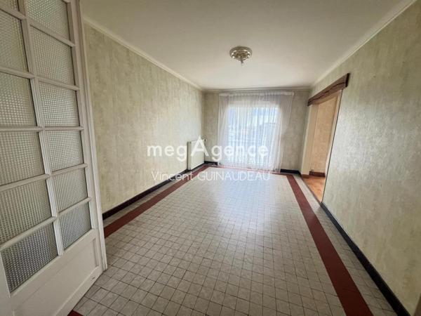 Maison à LA ROMAGNE, 49740 - 4 pièces 84m²