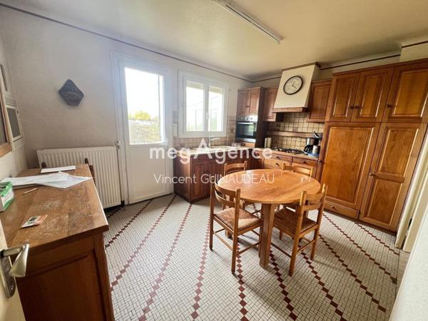 Maison à LA ROMAGNE, 49740 - 4 pièces 84m²