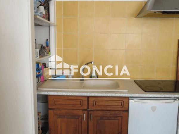 Location Appartement 2 pièces 44.79 m² - 48 RUE VERRERIE Dijon 21000