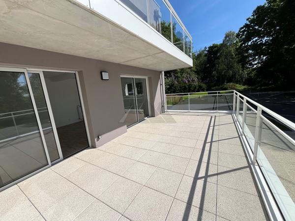 APPARTEMENT T3 TERRASSE A VENDRE LE RELECQ-KERHUON
