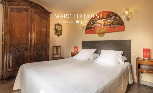 Propriété de charme de 627m² sur un terrain de 8083 m² au bord de la Loire à 10min de Sancerre