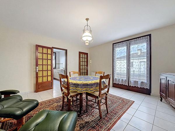 A VENDRE - PLAISANCE DU TOUCH - Appartement T3 80m² en rez-de-jardin avec 2 places de parking