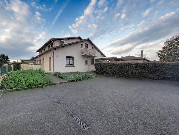 A VENDRE - PLAISANCE DU TOUCH - Appartement T3 80m² en rez-de-jardin avec 2 places de parking