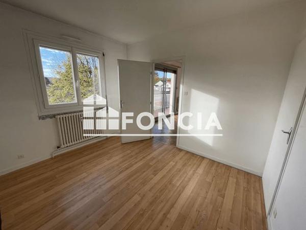 Location Appartement 2 pièces 51.8 m² - 16 BD DE L'HIPPODROME Bourg En Bresse 01000
