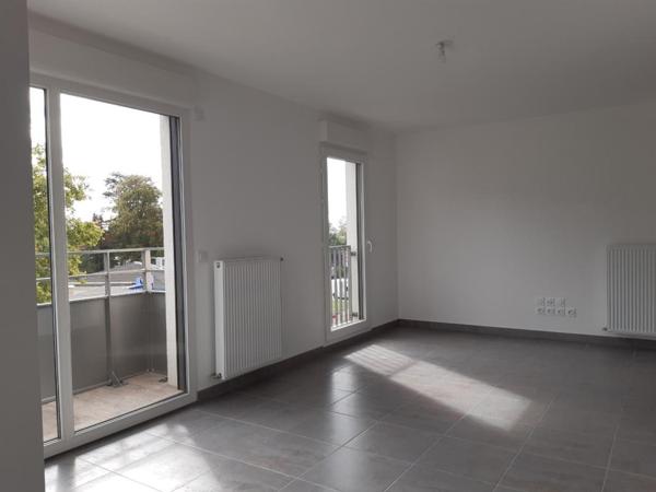 T2 AVEC GARAGE