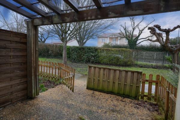 Maison avec terrasse privative , PASSAGE D'AGEN (47) , 1h de Toulouse, 3h17 de Paris