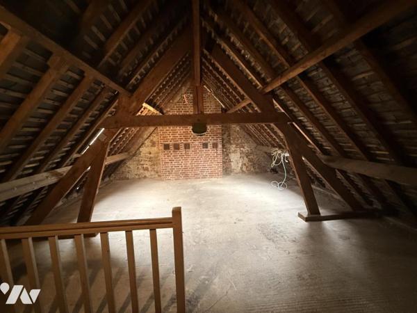 Maison semi mitoyenne avec jardin