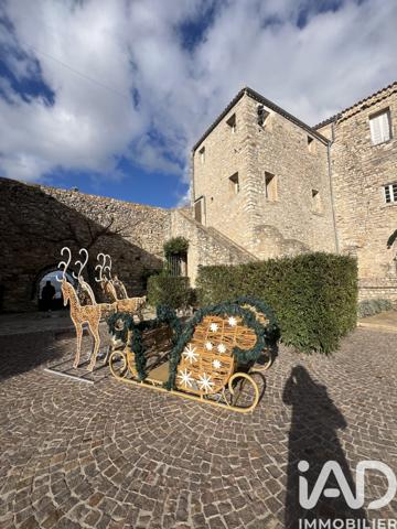 Appartement à vendre 3 pièces 98 m² Le Castellet