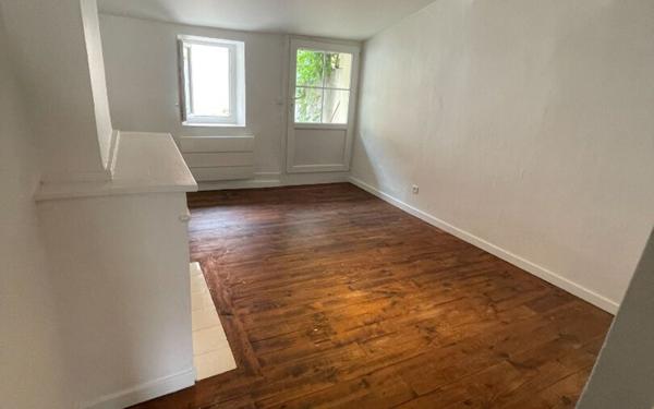 Maison à louer    2 pièces •  Castelnaudary