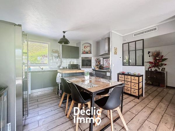 Vente maison Grasse, 97m² 5 pièces 490 000€ avec garage