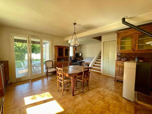 Rare au partage des eaux à L'Isle Sur La Sorgue villa 4 pièces 105m2