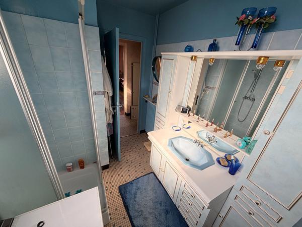 À VENDRE ? 3 PIÈCES DE 77 M² AVEC BALCON, BOX ET CAVE