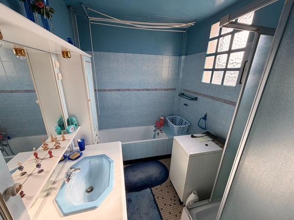 À VENDRE ? 3 PIÈCES DE 77 M² AVEC BALCON, BOX ET CAVE