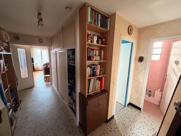 À VENDRE ? 3 PIÈCES DE 77 M² AVEC BALCON, BOX ET CAVE