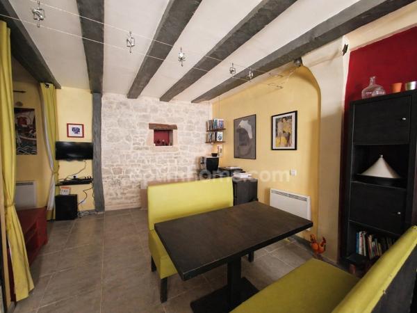 Immeuble à vendre - 2 T2 et 1 T1Bis - LA ROCHE POSAY (86)