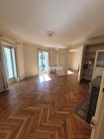 Appartement T4 PROCHE CATHEDRALE