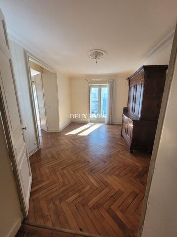 Appartement T4 PROCHE CATHEDRALE
