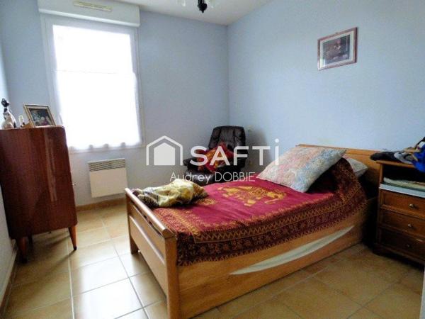 07120 : Au coeur d'une residence senioriale , maison de plain pied de 78 m² T3