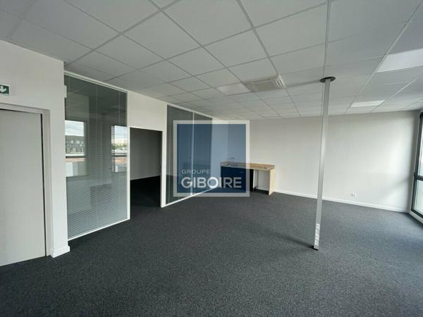 RENNAISSANCE : Bureaux - A VENDRE - ANGERS (réf : 49.017427)