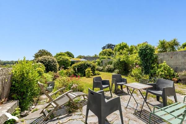 Maison à vendre 272 896 € Saint-Pol-de-Léon 5 p 118 m² DPE D