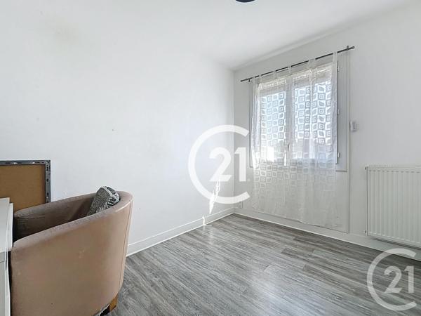 Maison à vendre  6 pièces - 174 m2 CHATEAUBERNARD - 16