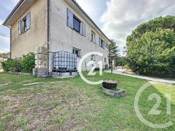 Maison à vendre  6 pièces - 174 m2 CHATEAUBERNARD - 16